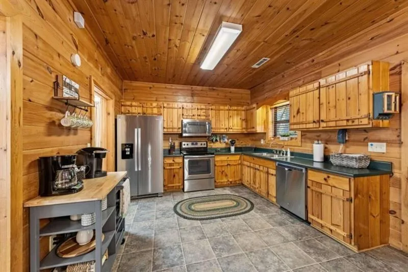 196 Ethan Wilson Way Morganton, GA 30560