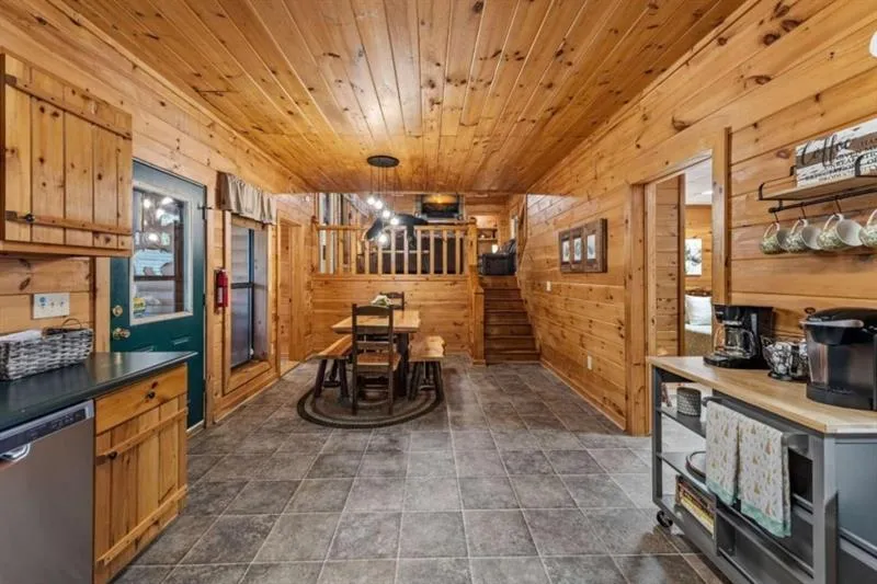 196 Ethan Wilson Way Morganton, GA 30560