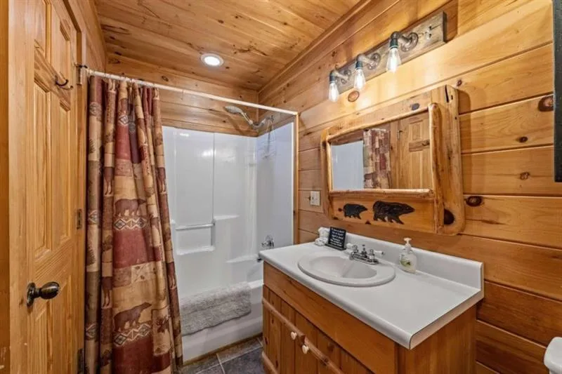 196 Ethan Wilson Way Morganton, GA 30560
