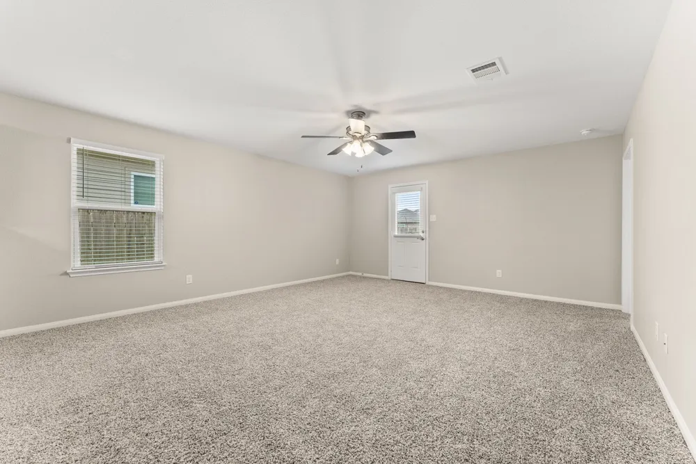 4049 Cressler Lane #21G Jarrell, TX 76537