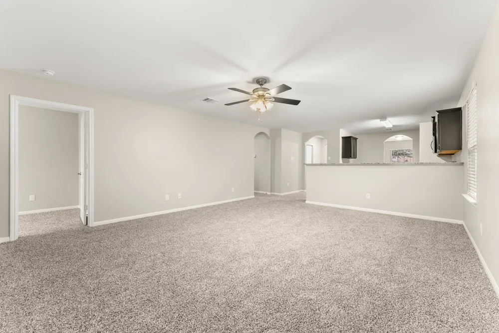 4049 Cressler Lane #21G Jarrell, TX 76537