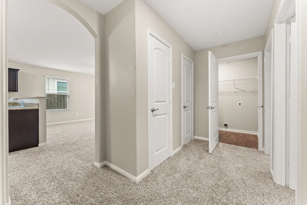 4049 Cressler Lane #21G Jarrell, TX 76537