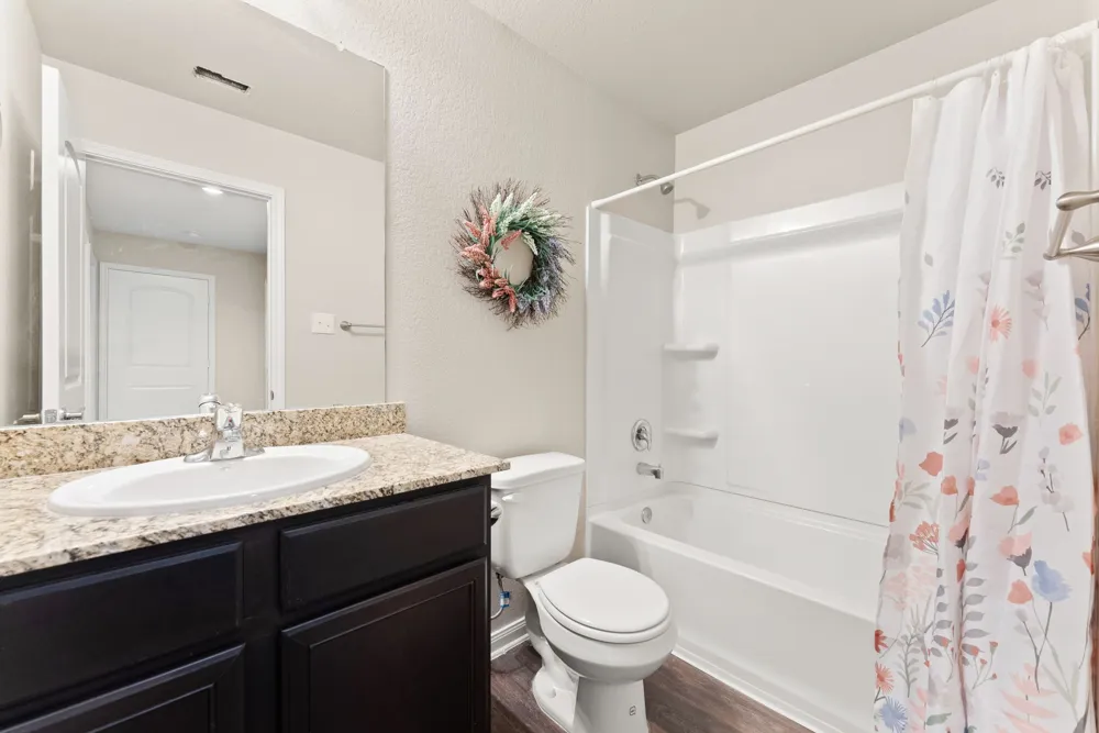 4049 Cressler Lane #21G Jarrell, TX 76537