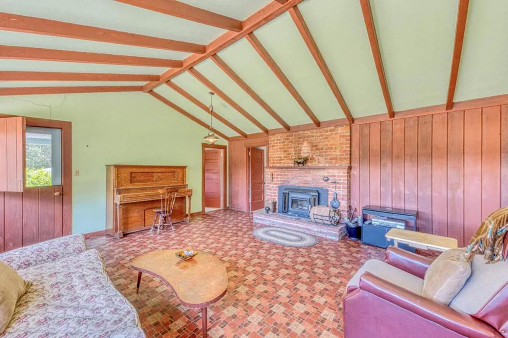 47305 Arroyo Seco Road Greenfield, CA 93927