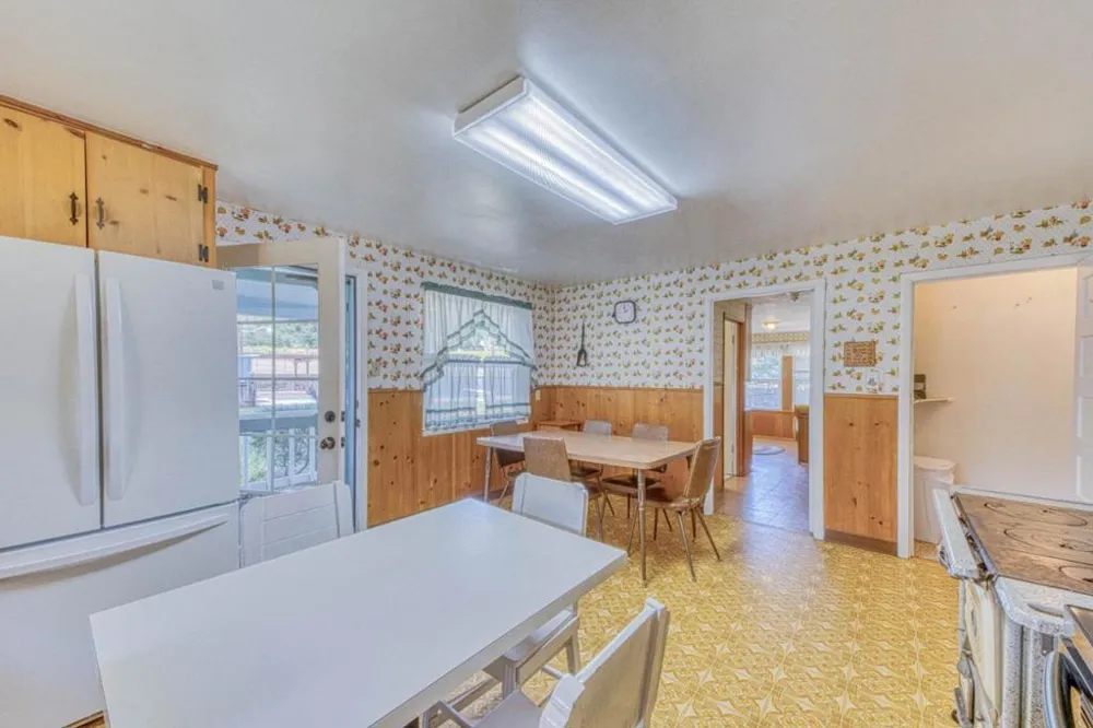 47305 Arroyo Seco Road Greenfield, CA 93927