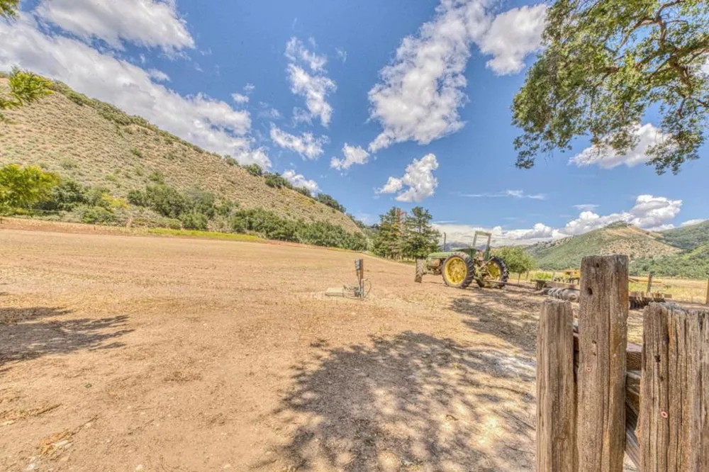 47305 Arroyo Seco Road Greenfield, CA 93927