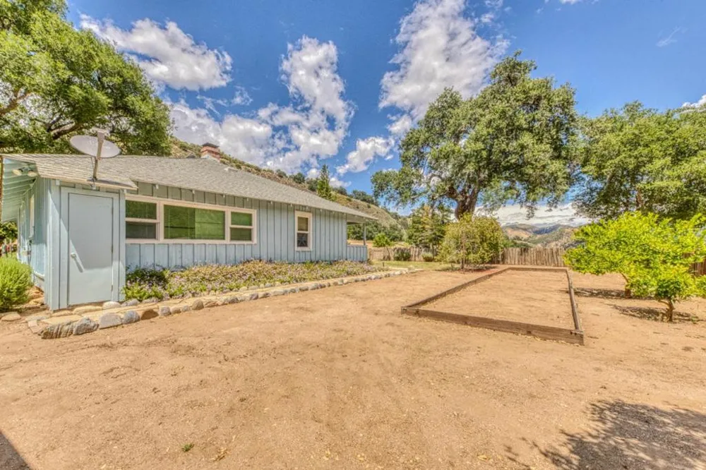 47305 Arroyo Seco Road Greenfield, CA 93927