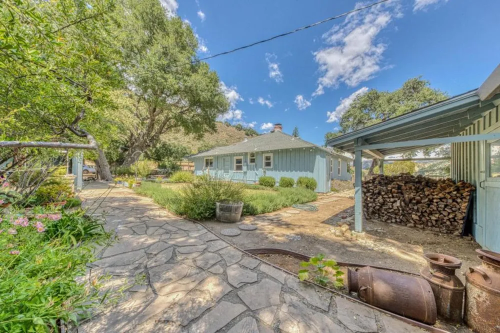 47305 Arroyo Seco Road Greenfield, CA 93927