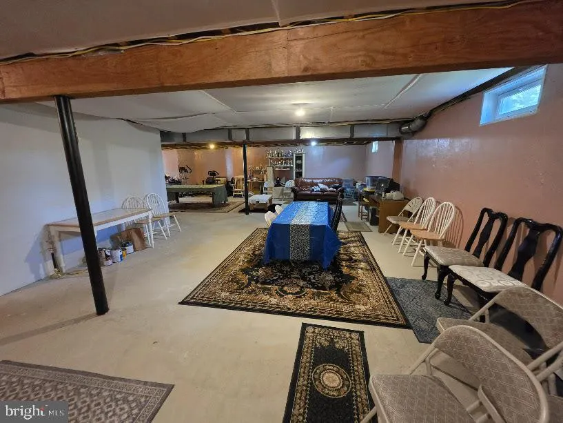 261 PHEASANT DRIVE Huntingdon Valley, PA 19006