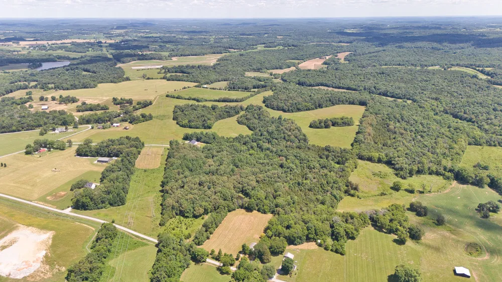 820 Edwards Rd Russellville, KY 42276