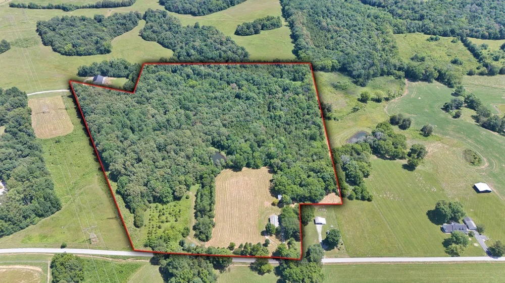 820 Edwards Rd Russellville, KY 42276
