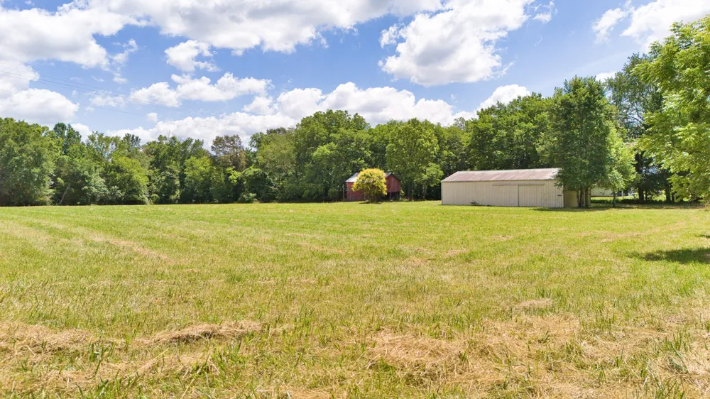 820 Edwards Rd Russellville, KY 42276