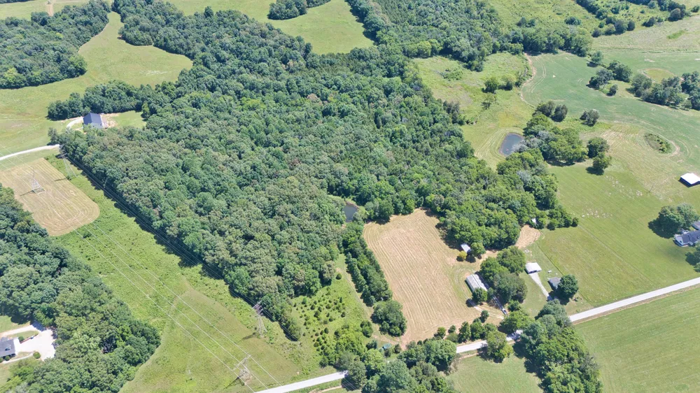 820 Edwards Rd Russellville, KY 42276