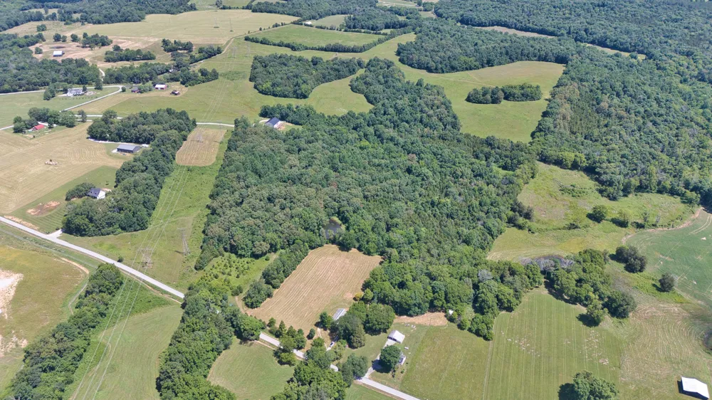 820 Edwards Rd Russellville, KY 42276