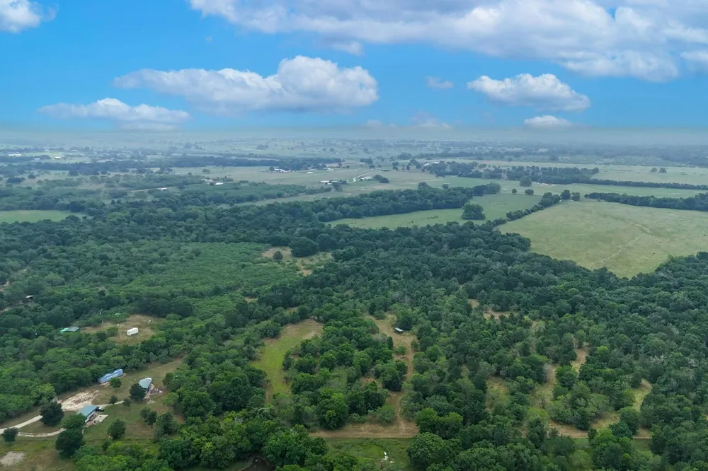 645 Jerrys Creek Lockhart, TX 78644