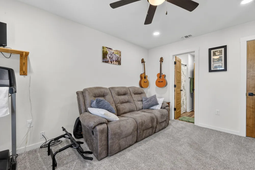 2308 Centaurus Way Granbury, TX 76048