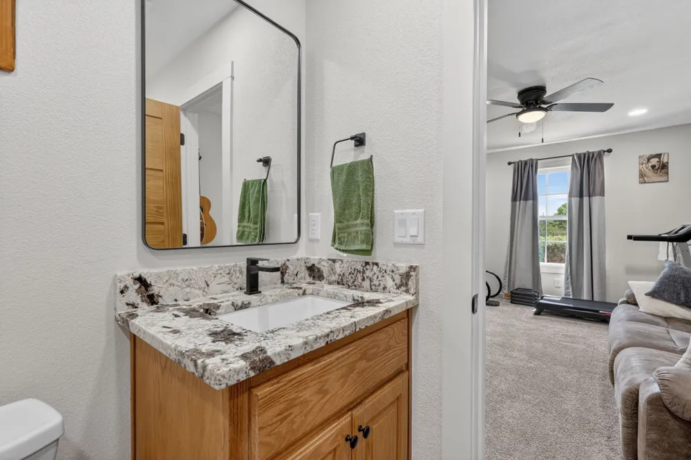2308 Centaurus Way Granbury, TX 76048