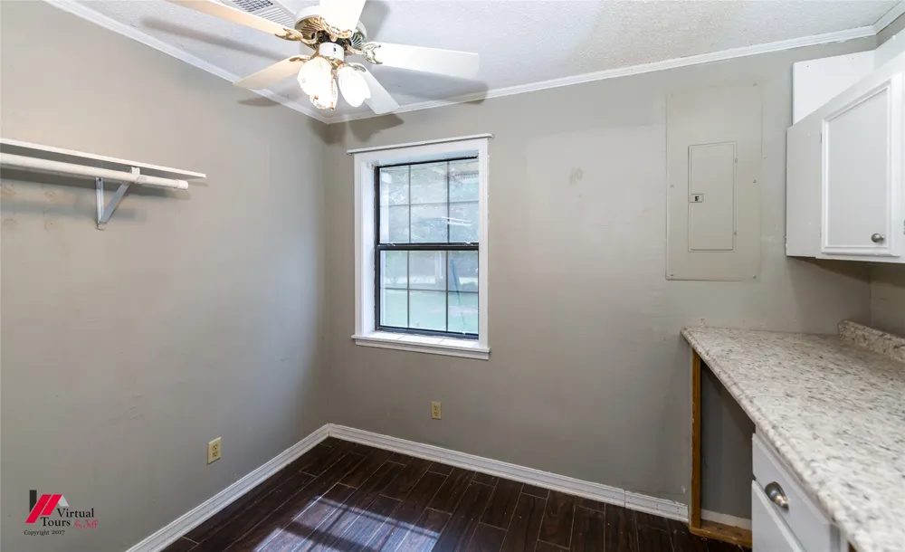 236 Charlie Cannon Road Coushatta, LA 71019