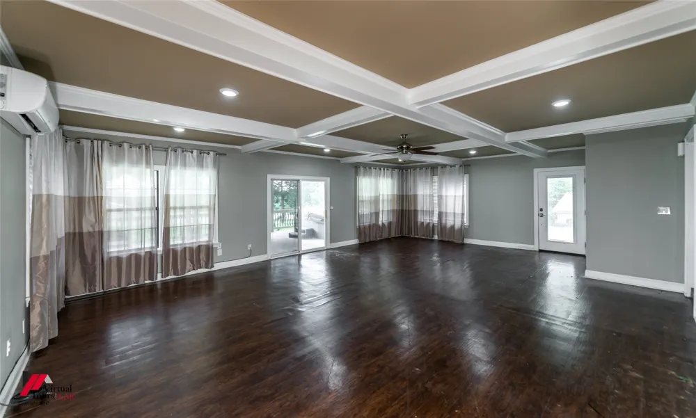 236 Charlie Cannon Road Coushatta, LA 71019