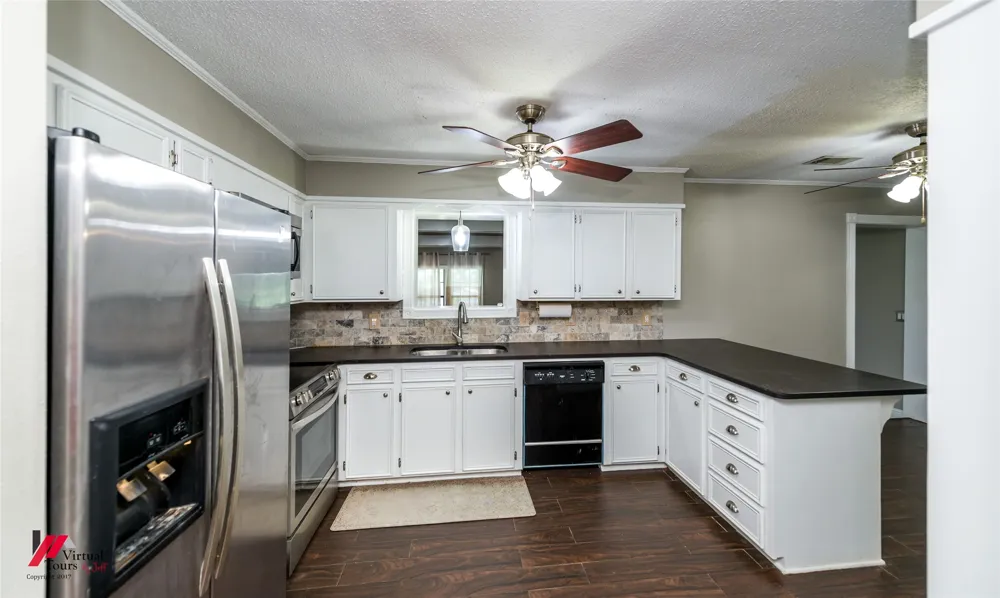 236 Charlie Cannon Road Coushatta, LA 71019