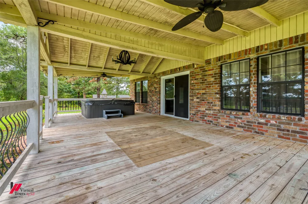 236 Charlie Cannon Road Coushatta, LA 71019