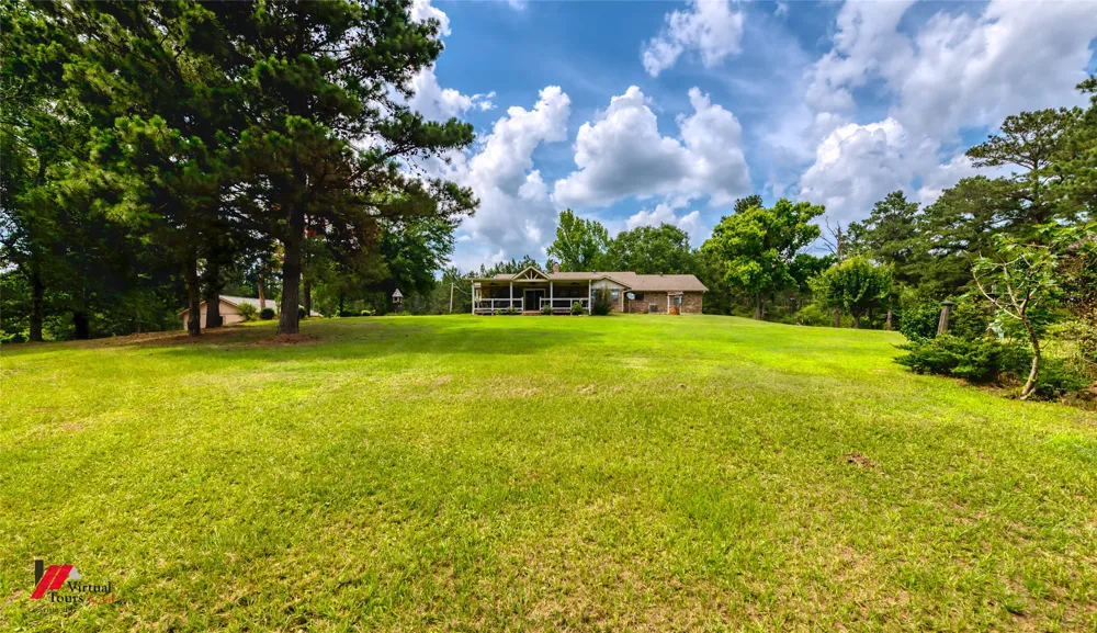 236 Charlie Cannon Road Coushatta, LA 71019