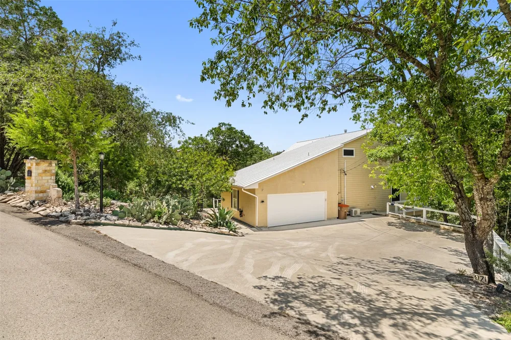 971 Barbara Drive Canyon Lake, TX 78133