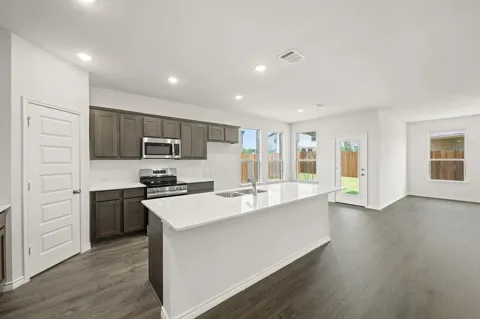 402 Saddle Lane
