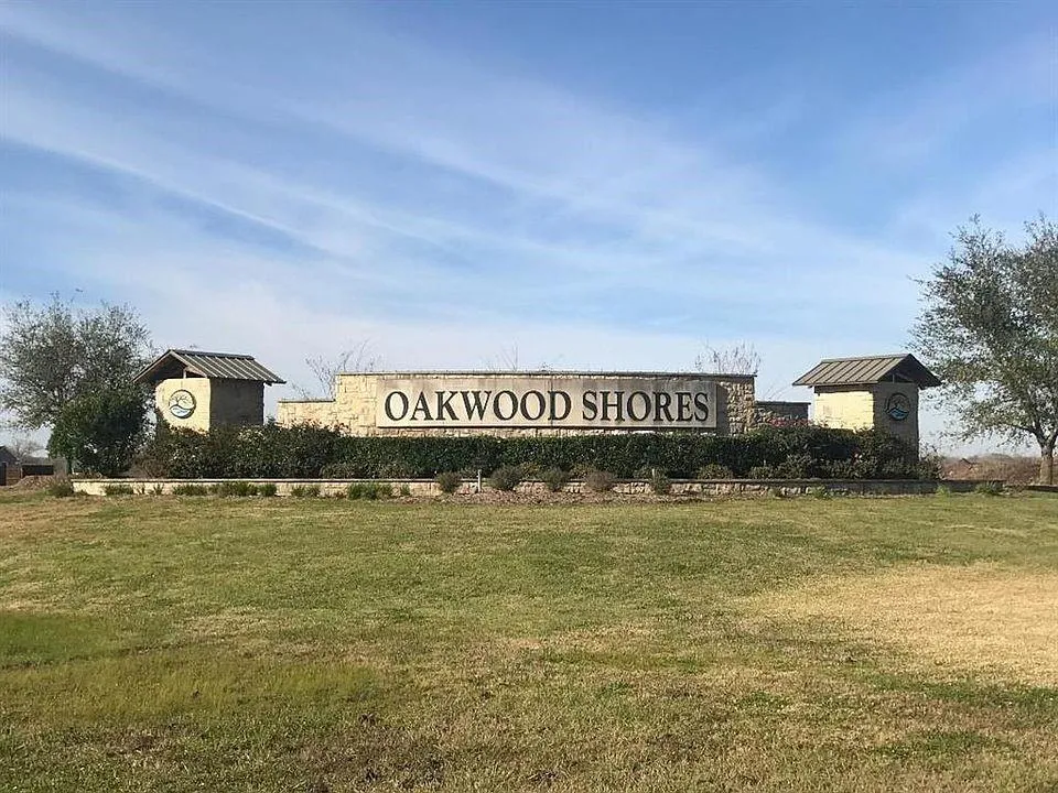 33011 Amberjack Drive Richwood, TX 77515
