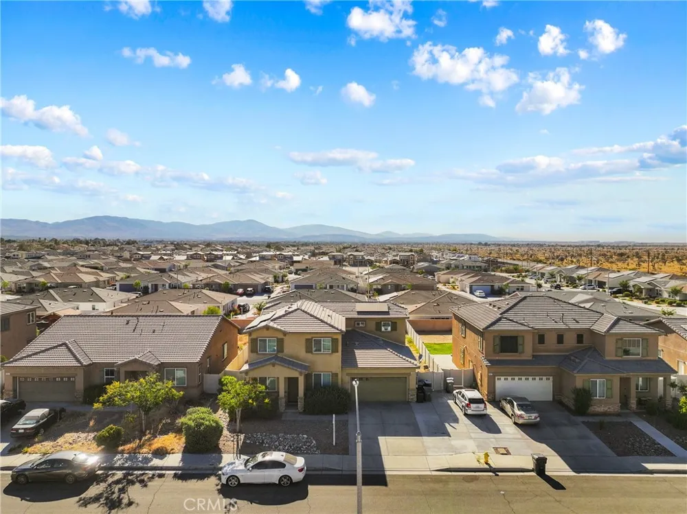 38309 Fuschia Lane Palmdale, CA 93552