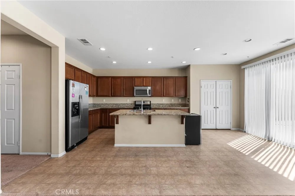 38309 Fuschia Lane Palmdale, CA 93552