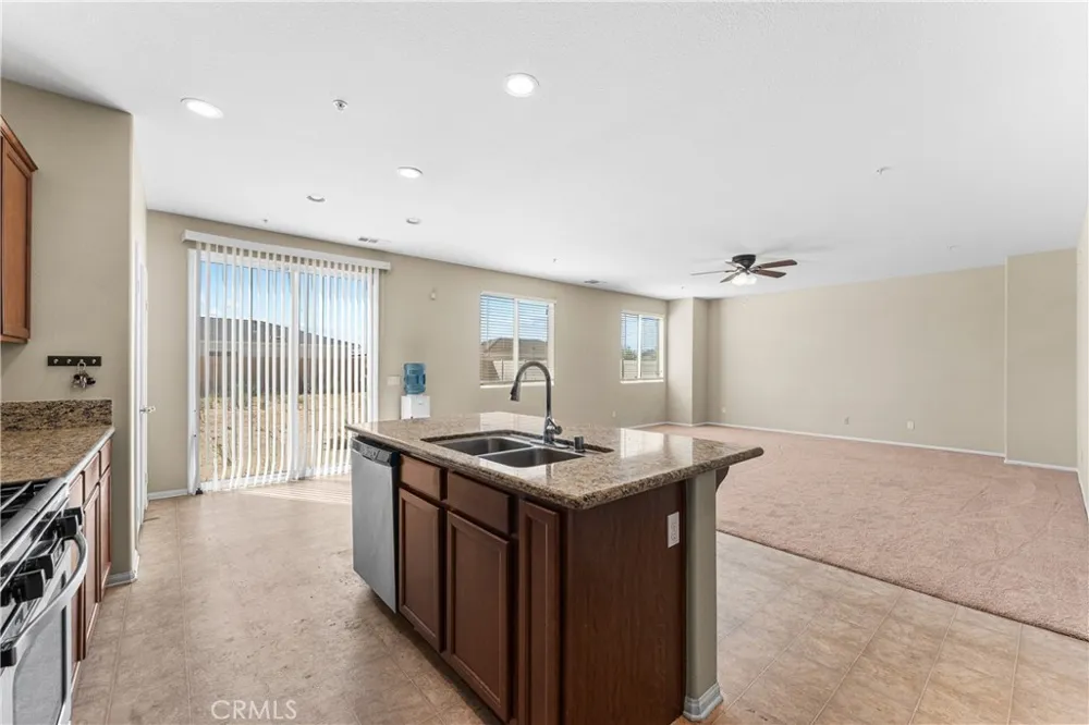 38309 Fuschia Lane Palmdale, CA 93552
