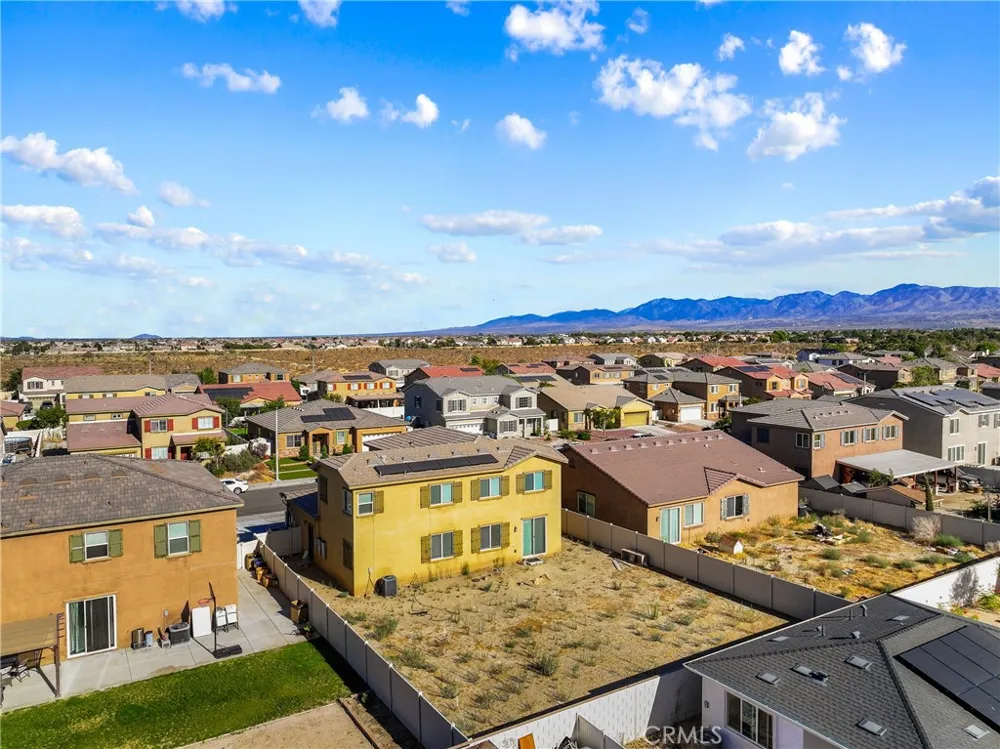 38309 Fuschia Lane Palmdale, CA 93552