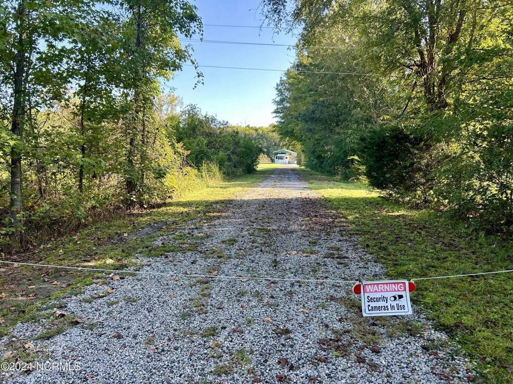 281 Old Sr 1801 Scotland Neck, NC 27874