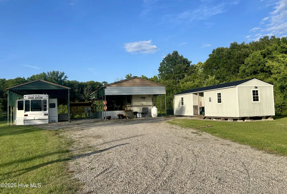 281 Old Sr 1801 Scotland Neck, NC 27874