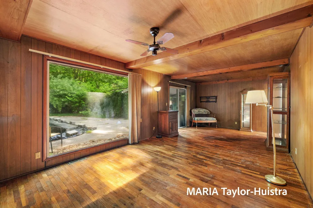 17690 Jordan Lane Ferrysburg City, MI 49456