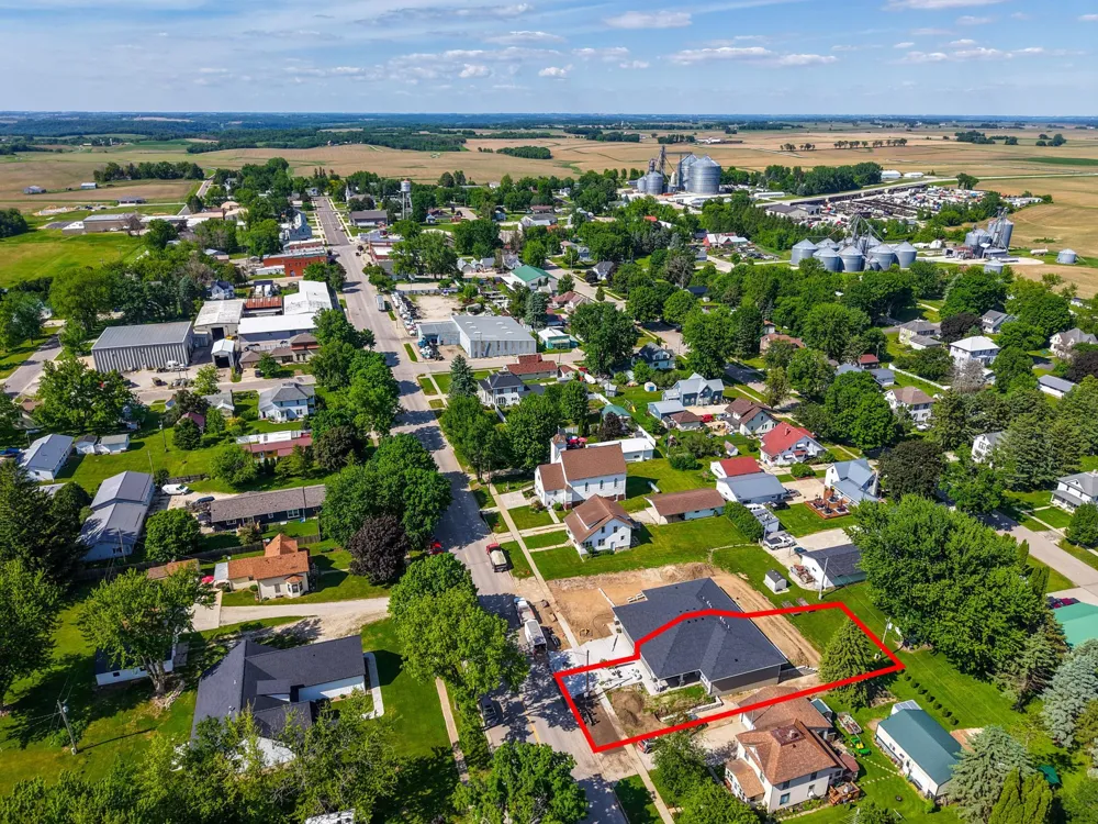 244 Gold Street S Wykoff, MN 55990