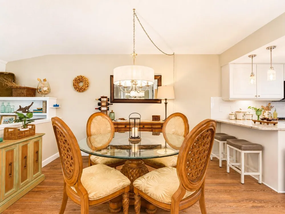 100 S TREMAIN STREET #G2 Mount Dora, FL 32757