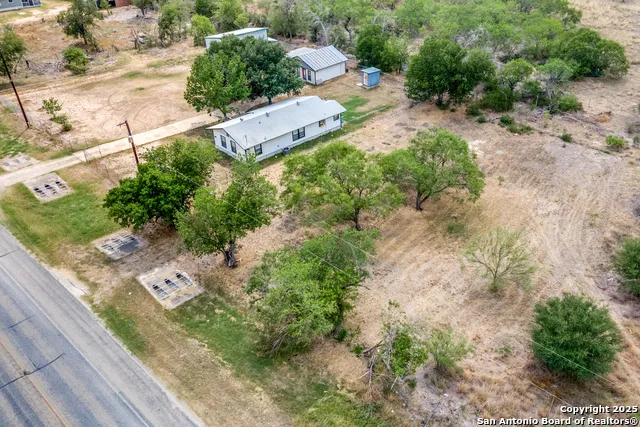 13839 Somerset Von Ormy, TX 78073