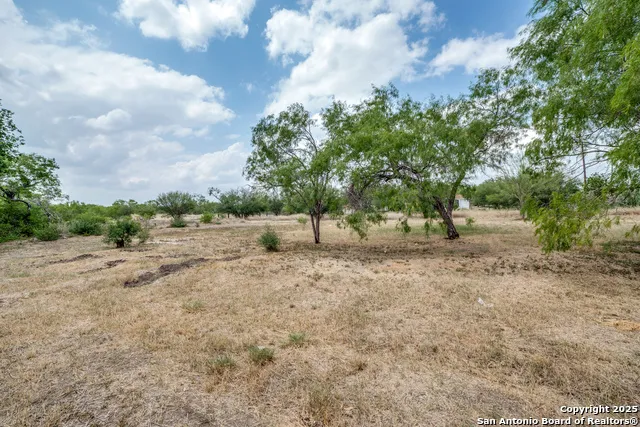 13839 Somerset Von Ormy, TX 78073
