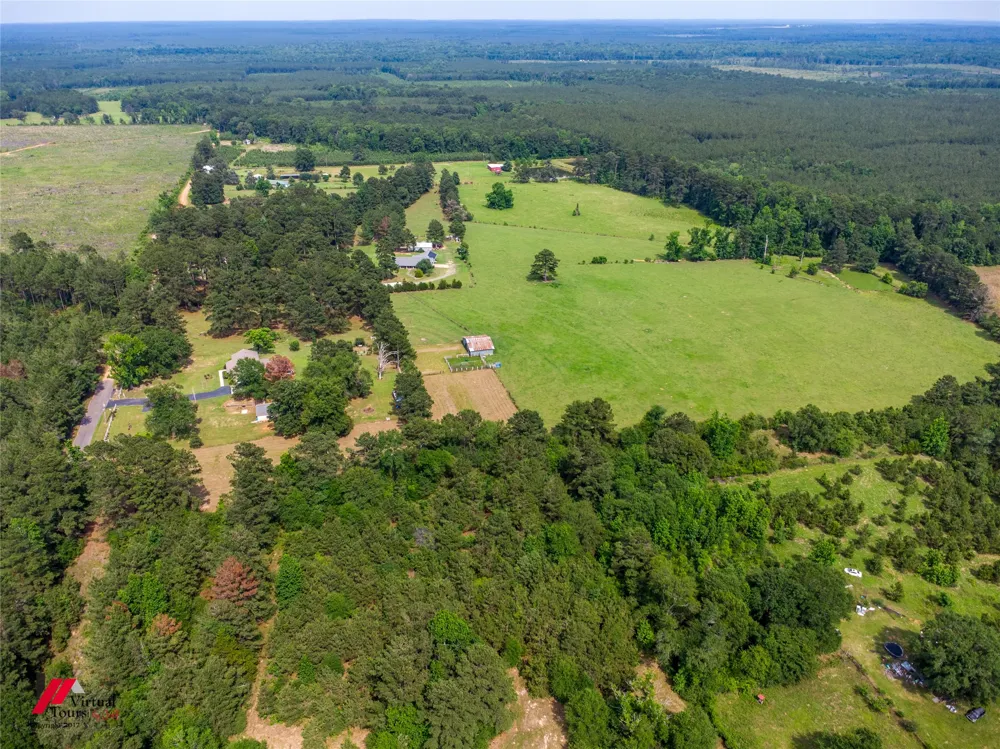 Charlie Cannon Road Coushatta, LA 71019