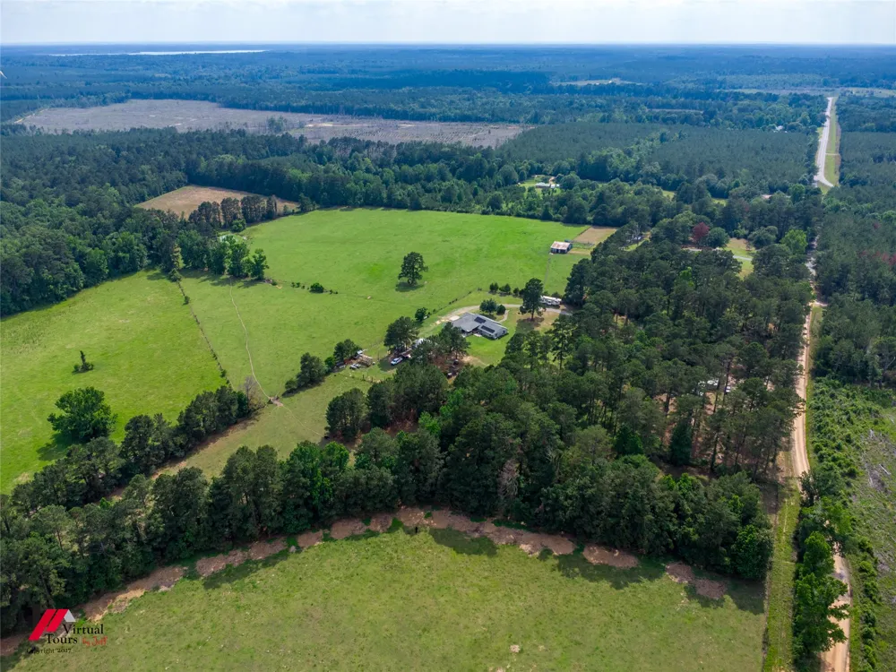 Charlie Cannon Road Coushatta, LA 71019