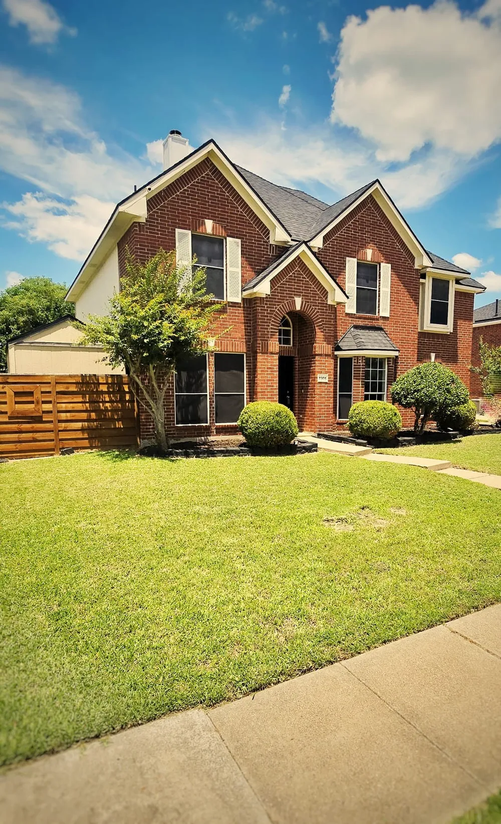 7305 Gillon Drive Rowlett, TX 75089