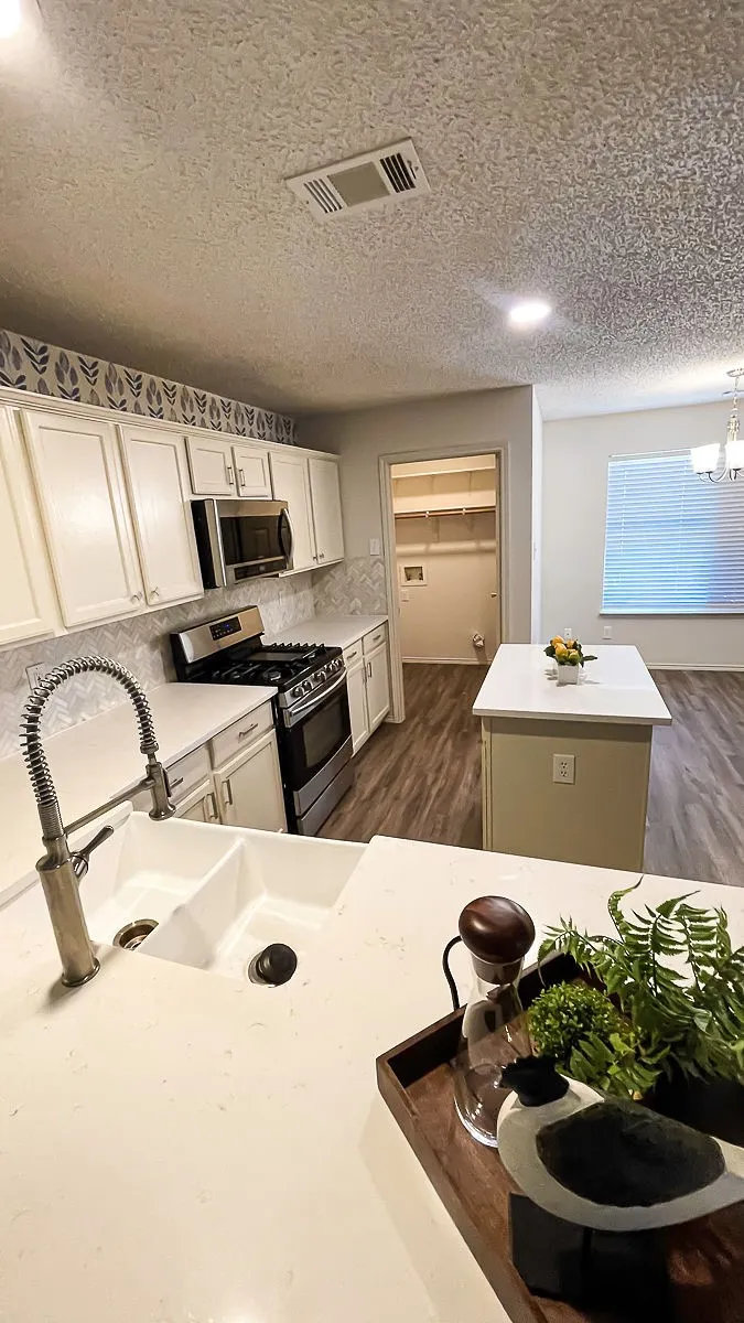 7305 Gillon Drive Rowlett, TX 75089
