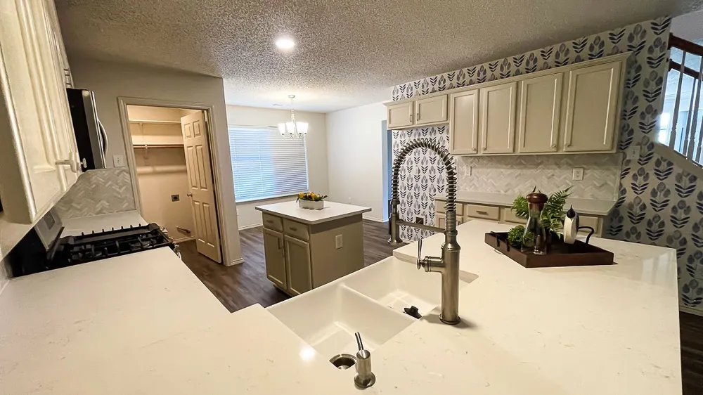 7305 Gillon Drive Rowlett, TX 75089