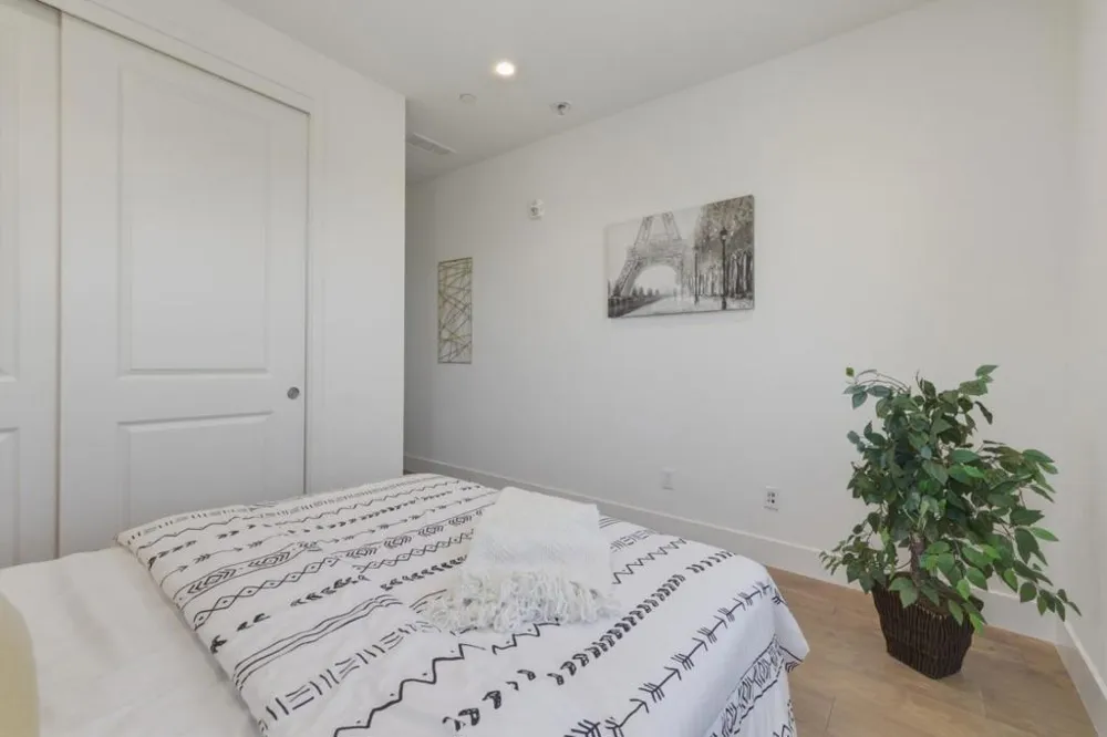 1235 Verano Road Mountain View, CA 94043