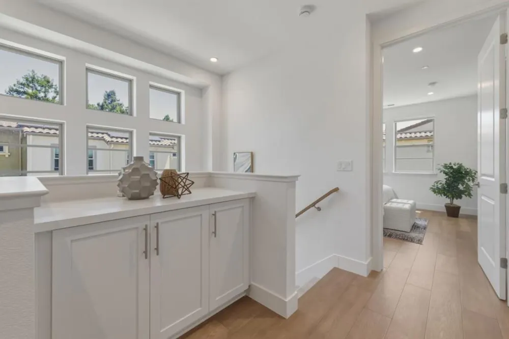 1235 Verano Road Mountain View, CA 94043