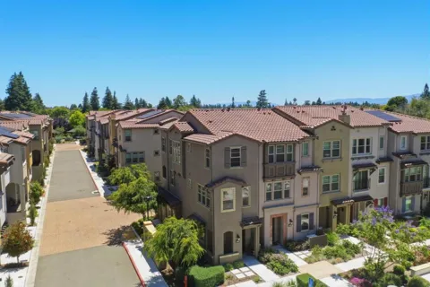 1235 Verano Road