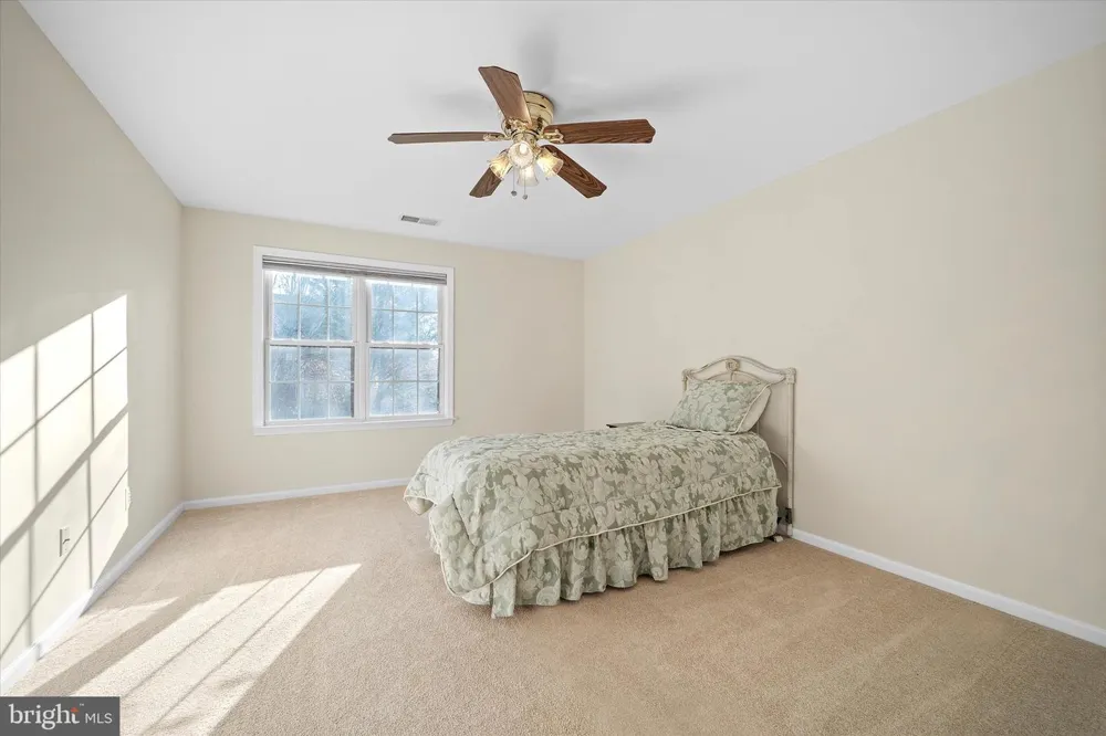 13963 CHELMSFORD DRIVE Gainesville, VA 20155