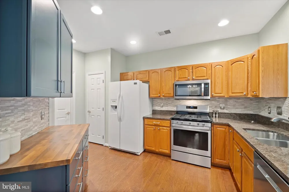 13963 CHELMSFORD DRIVE Gainesville, VA 20155